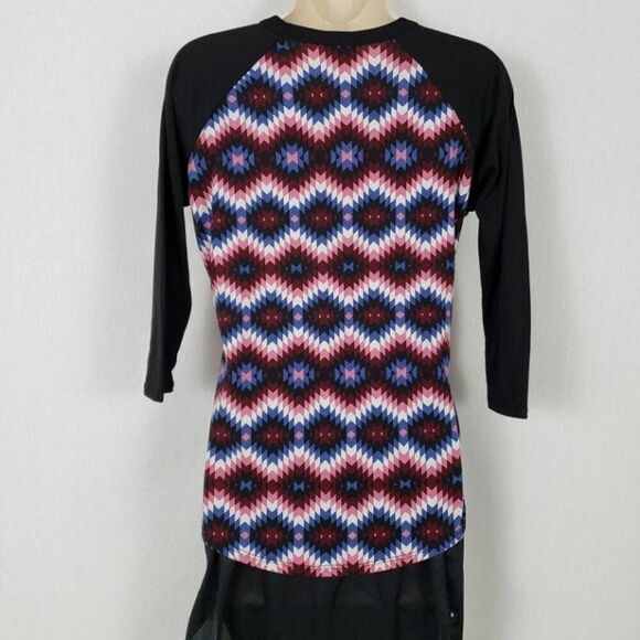 LuLaRoe Raglan Sleeve Pullover T-Shirt Multicolor - Picture 6 of 8